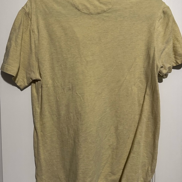 Banana Republic Yellow Men’s Polo shirt - Picture 3 of 3